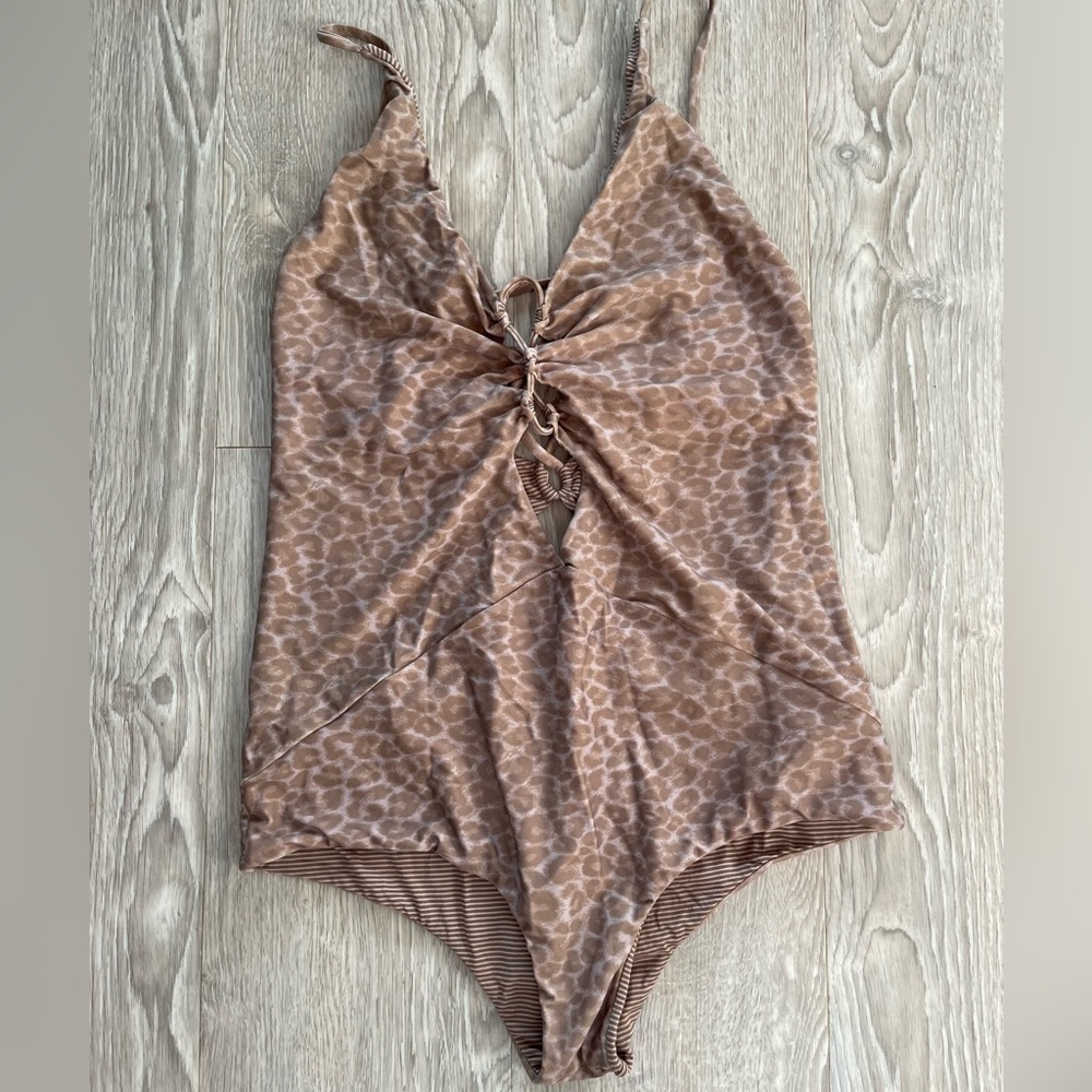 ACACIA Kokomo One Piece